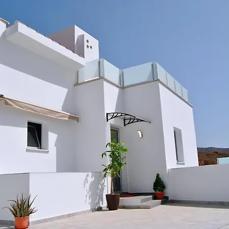 Big Tauro With Private Heated Saltwater Pool & Jacuzzi & Bbq & Game & Arcade Games Villa