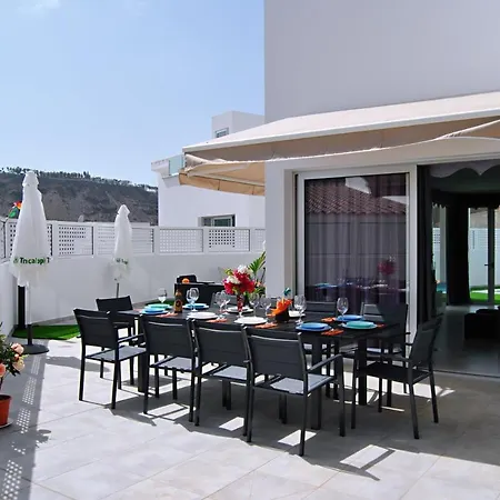 Villa Big Tauro With Private Heated Saltwater Pool & Jacuzzi & Bbq & Game & Arcade Games *