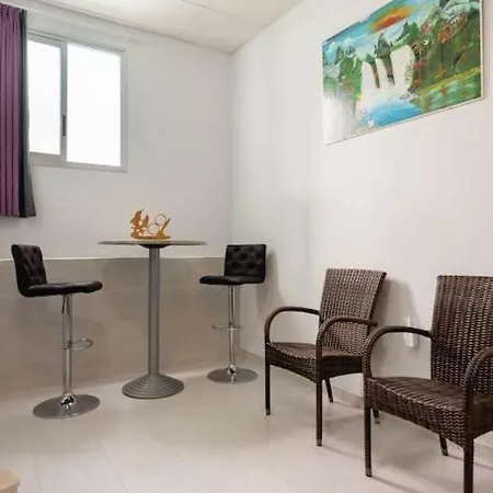 Вилла Big Tauro With Private Heated Saltwater Pool & Jacuzzi & Bbq & Game & Arcade Games Моган